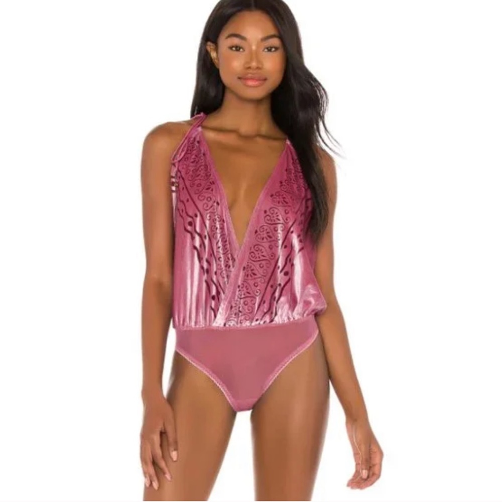 FP Talk bodysuit red velvet, size L, new - Picture 2 of 12